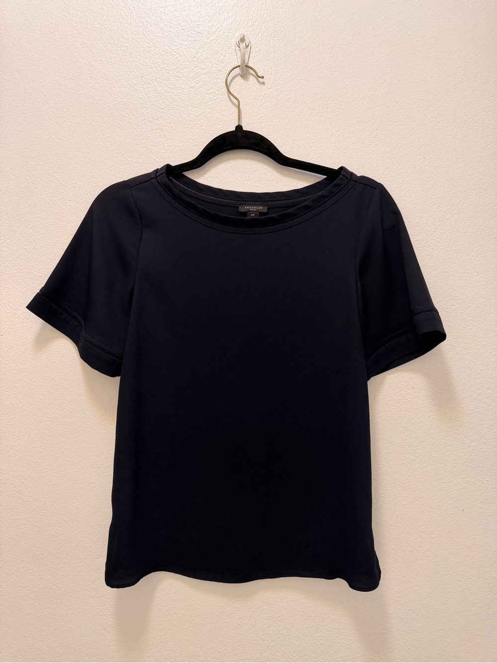 Ann Taylor Petite Navy Blue Short Sleeve Blouse XSP